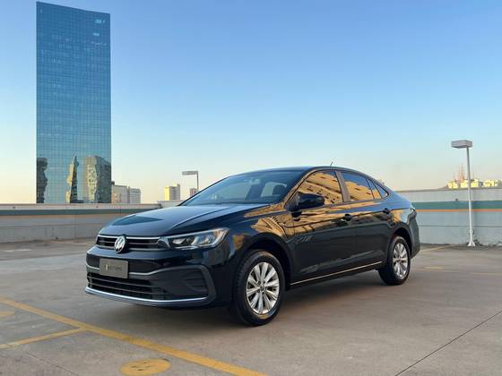 VOLKSWAGEN VIRTUS 1.0 170 TSI MANUAL
